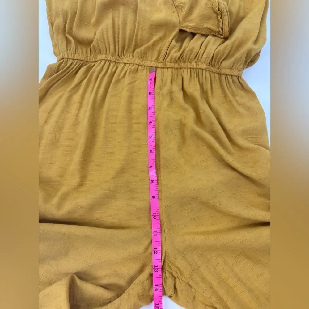 Xhileration Sleeveless Mustard Yellow V-Neck Ruffle Jumpsuit Romper Size M - Picture 10 of 13